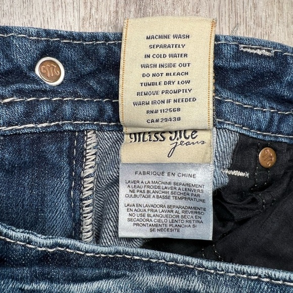 Miss Me  Jeans with‎ Embellished Details Signature Straight Size 27 - Picture 15 of 15